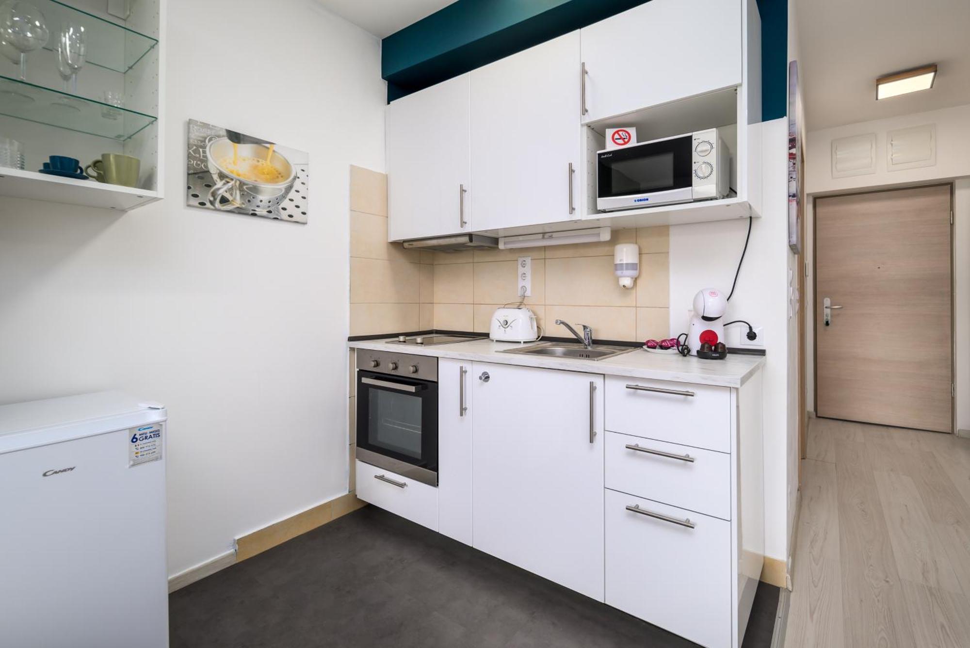 Atrium Residence Deluxe Suite-Free Parking Garage Same Building ブダペスト エクステリア 写真