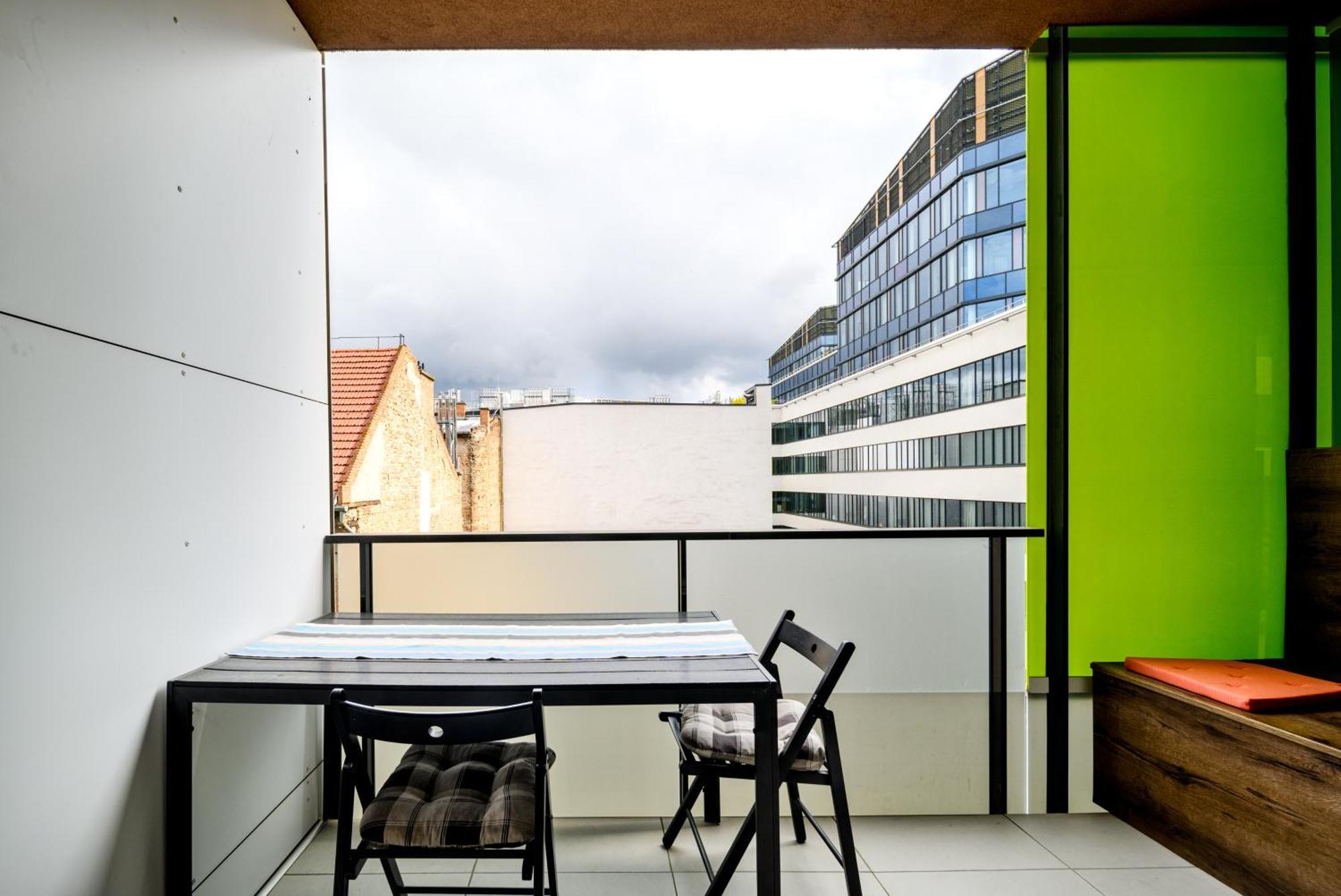 Atrium Residence Deluxe Suite-Free Parking Garage Same Building ブダペスト エクステリア 写真